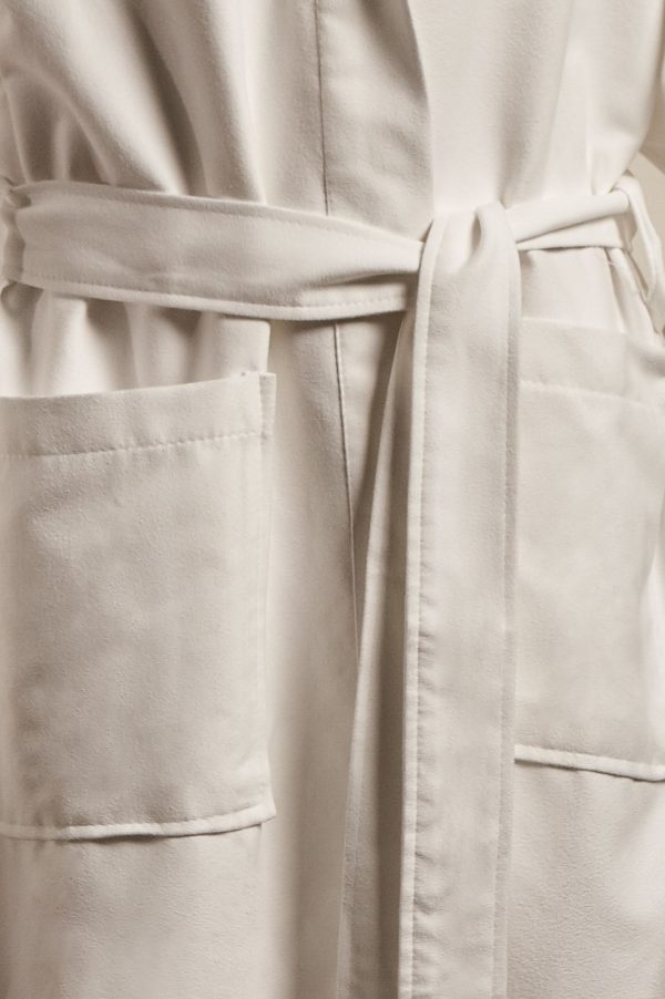 Balneo Robe with hood - Image 2